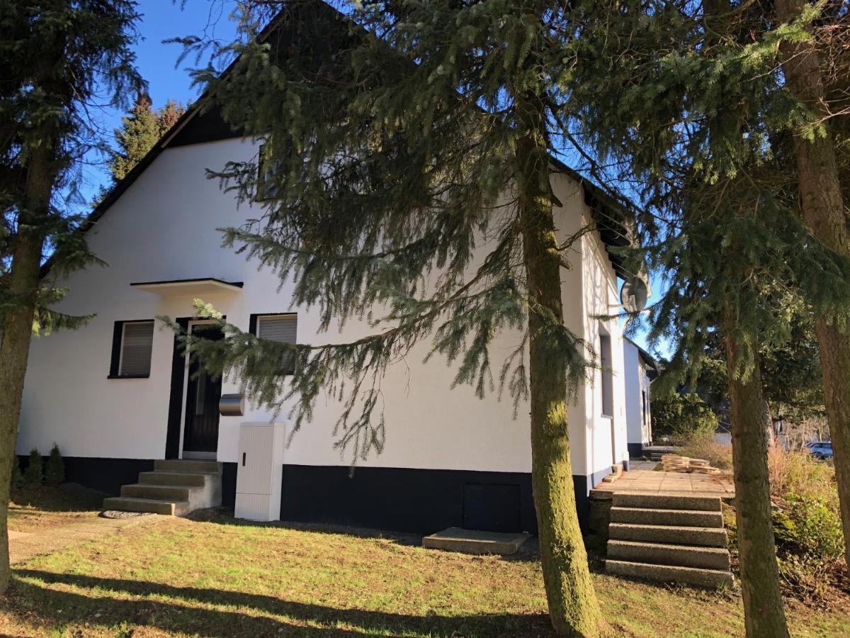 Ferienhaus Kuestelblick Medebach Exterior photo
